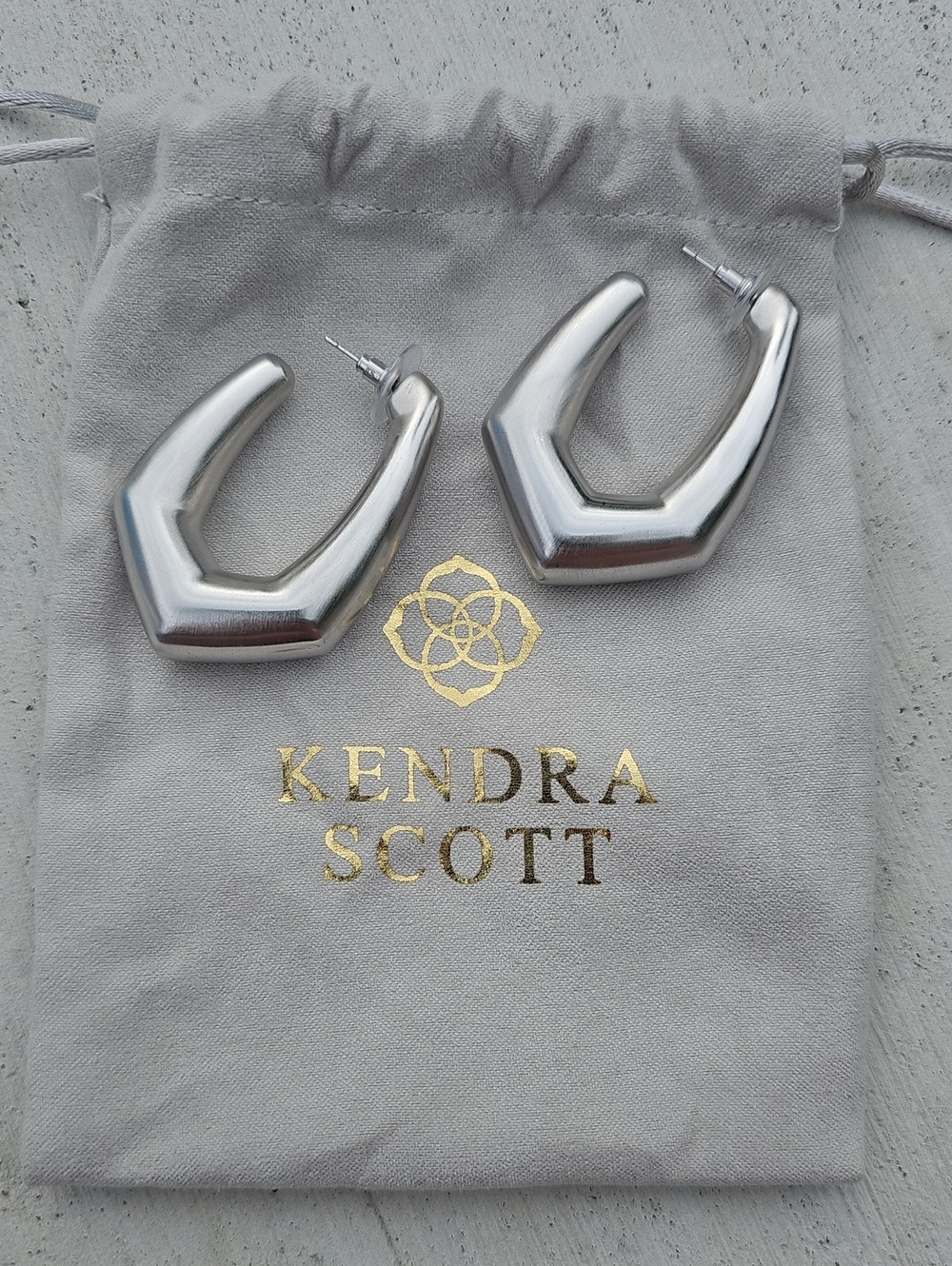Kendra Scott Silver Geometric Hoop Earrings